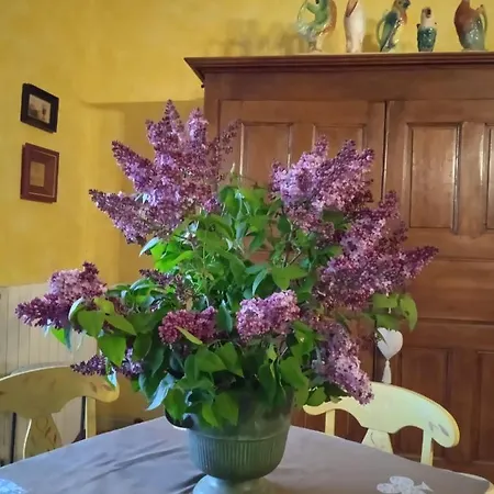 Dans Prieure De Caractere Xviii Siecle B&B